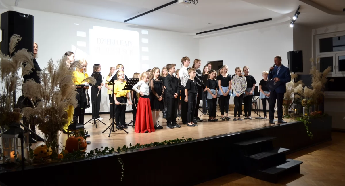 Koncert muzyki filmowej w ZSP w Nietążkowie [ZDJĘCIA]