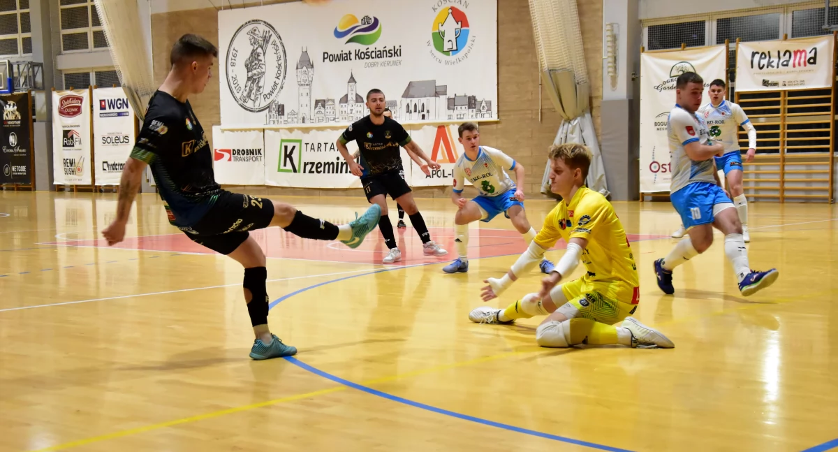 Futsal Kościan - Piast Poniec Futsal Leszno 3:4 [ZDJĘCIA]
