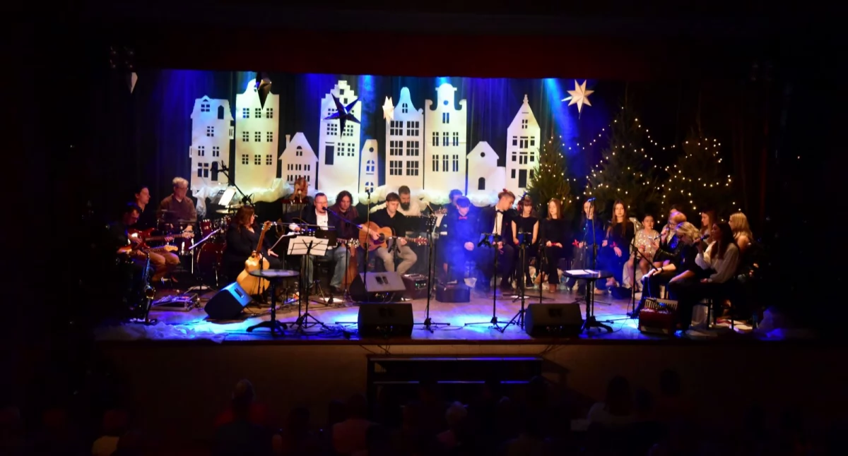 Świąteczny Koncert Charytatywny. Grali dla Basi Górskiej [ZDJĘCIA]