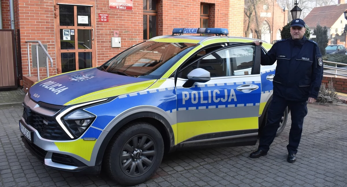 Nowy radiowóz dla policjantów Posterunku Policji w Śmiglu