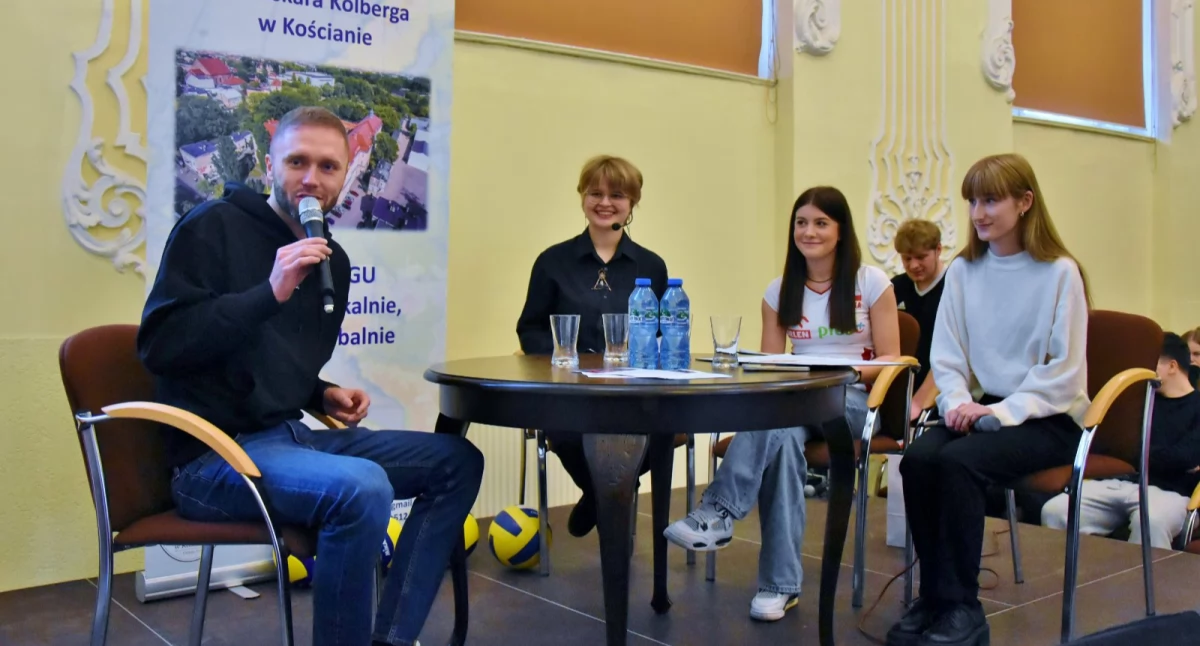 Paweł Zatorski w Kolbergu i szkole w Racocie [ZDJĘCIA]