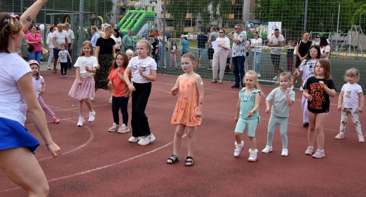 Festyn rodzinny na osiedlu Konstytucji 3 Maja [ZDJĘCIA]