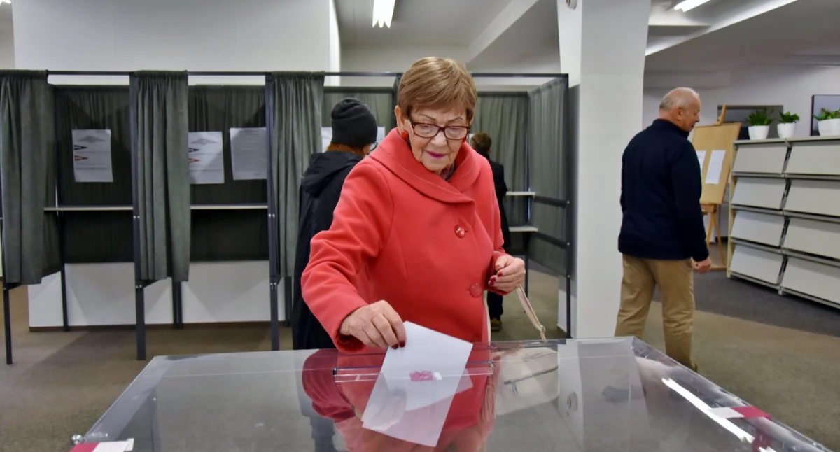 Wybory Prezydenta. Trwa głosowanie [ZDJĘCIA]