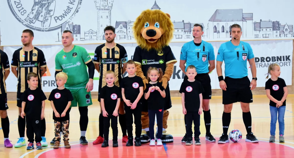 Świetne otwarcie futsalowego sezonu. Futsal Tartak Krzemiński Kościan - Dexon Września 5:0! [ZDJĘCIA]
