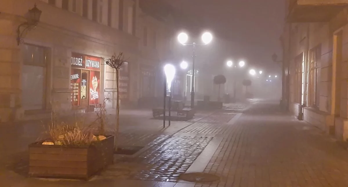 IMGW ostrzega - gęsta mgła!