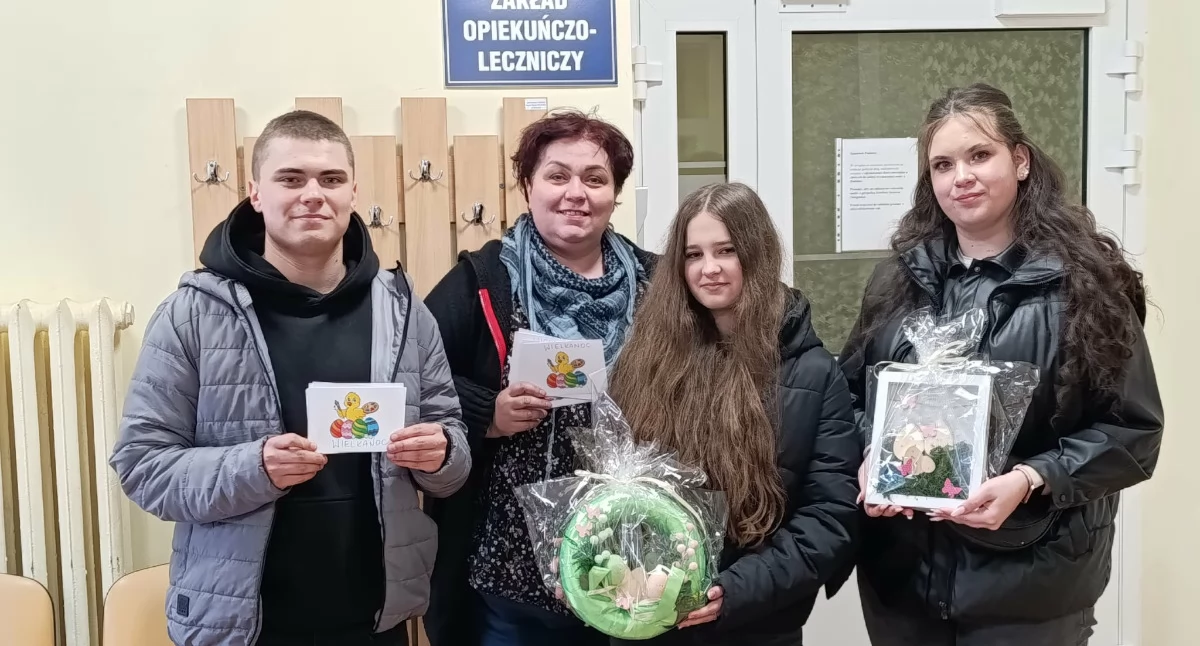 Odwiedzili pacjentów oddziału paliatywnego i zakładu opiekuńczo-leczniczego w Kościanie. 