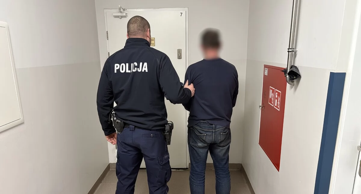 Zaatakował własną matkę. Trafił do aresztu