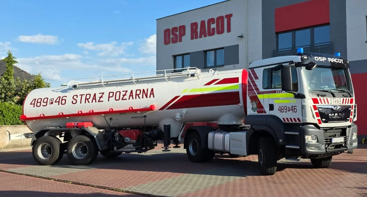 Nowoczesna cysterna zasiliła jednostkę OSP w Racocie!
