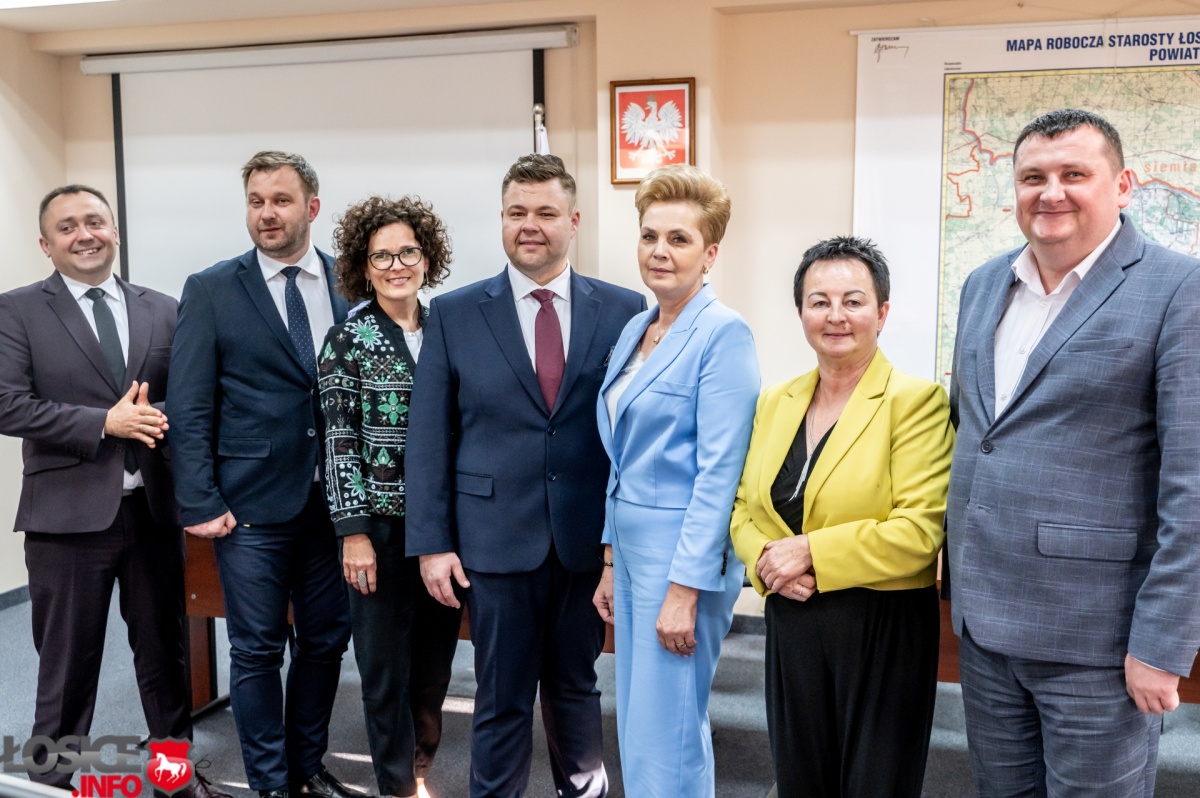 Zmiany w Powiecie - Bożena Niedzielak nową starostą