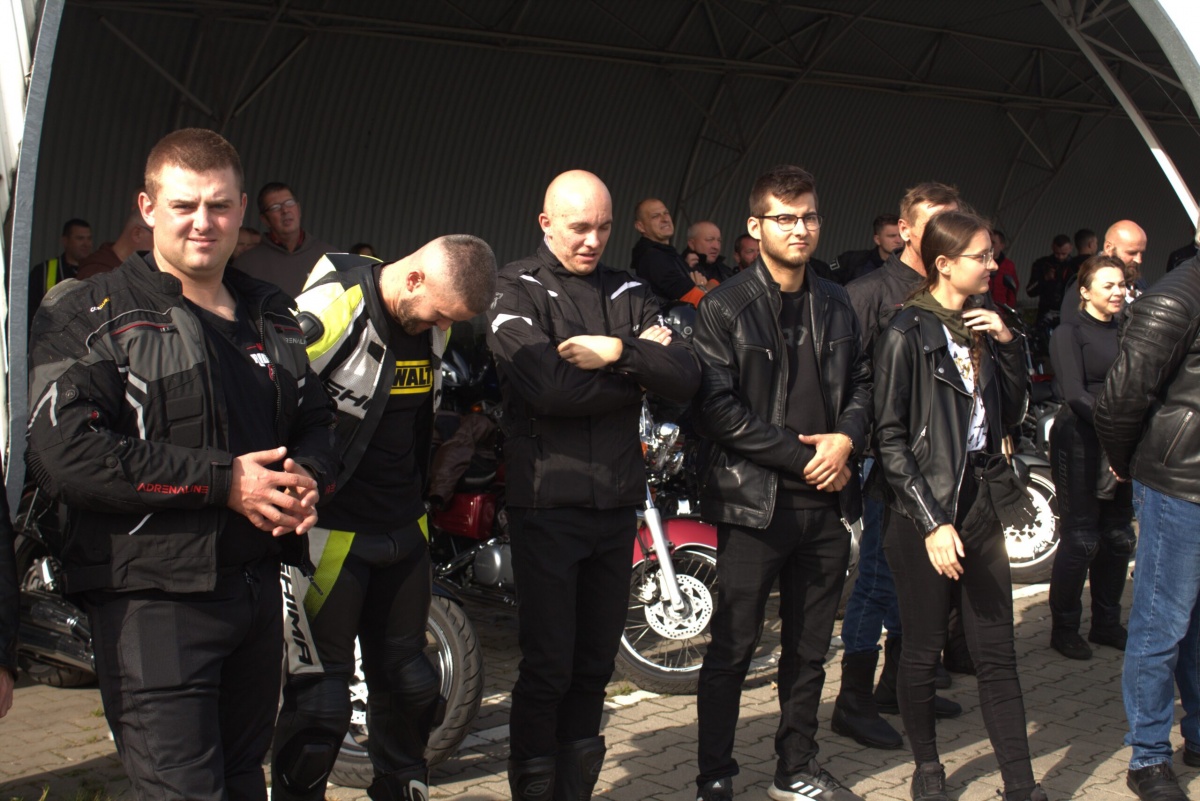 Motocykliści zakończyli sezon i wsparli leczenie Filipa i Mikołaja Zawadzkich