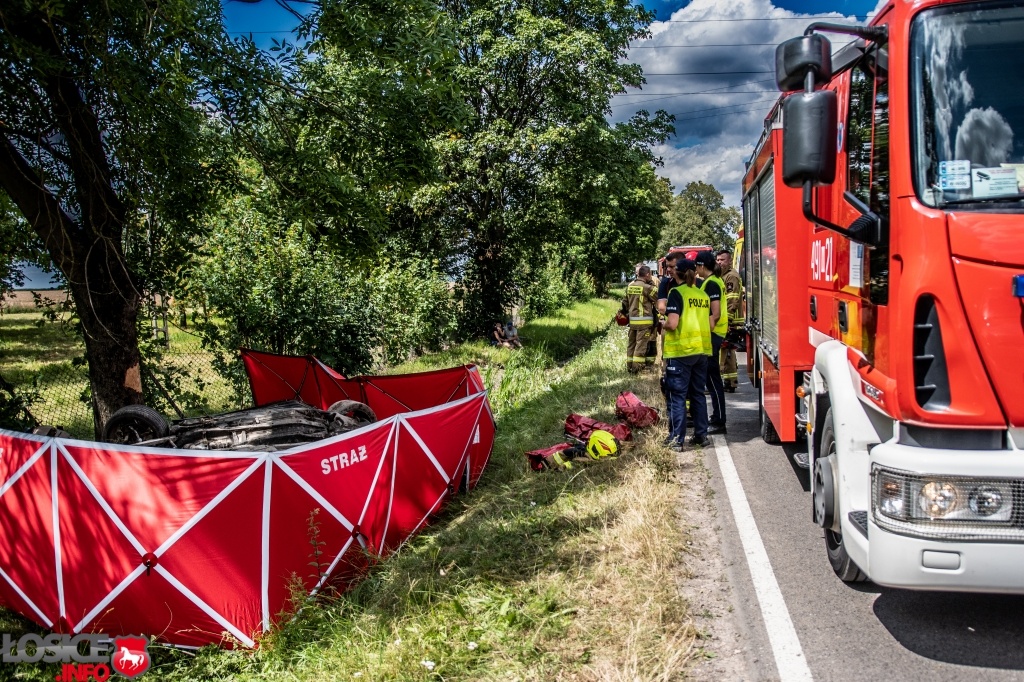 Wypadek śmiertelny pod Chotyczami - policja i straż apelują o ostrożność