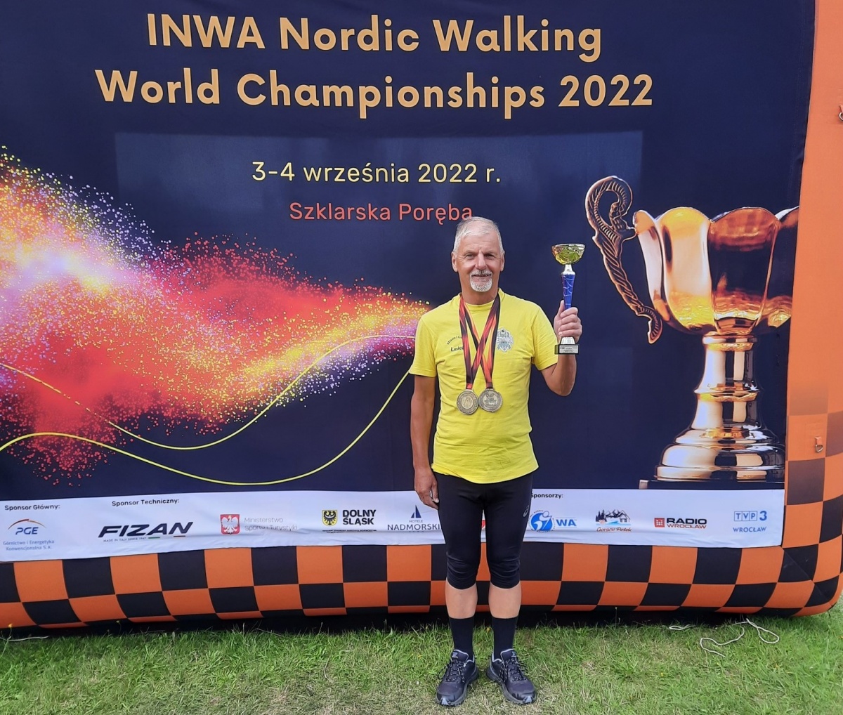 Marian Czmoch zdobył tytuł mistrza świata Nordic Walking na dystansie 21,1 km w kategorii 70+