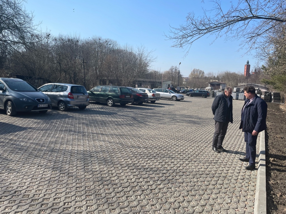 Nowe miejsca parkingowe w mieście