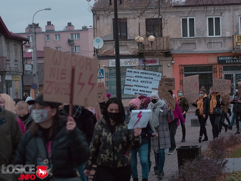 Nigdy nie będziesz szła sama - Łosice