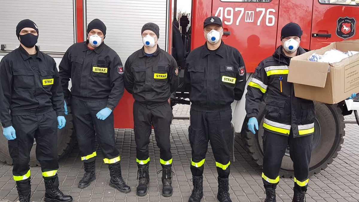 Rozdali już 3 tysiące maseczek i 1,5 tysiąca przyłbic