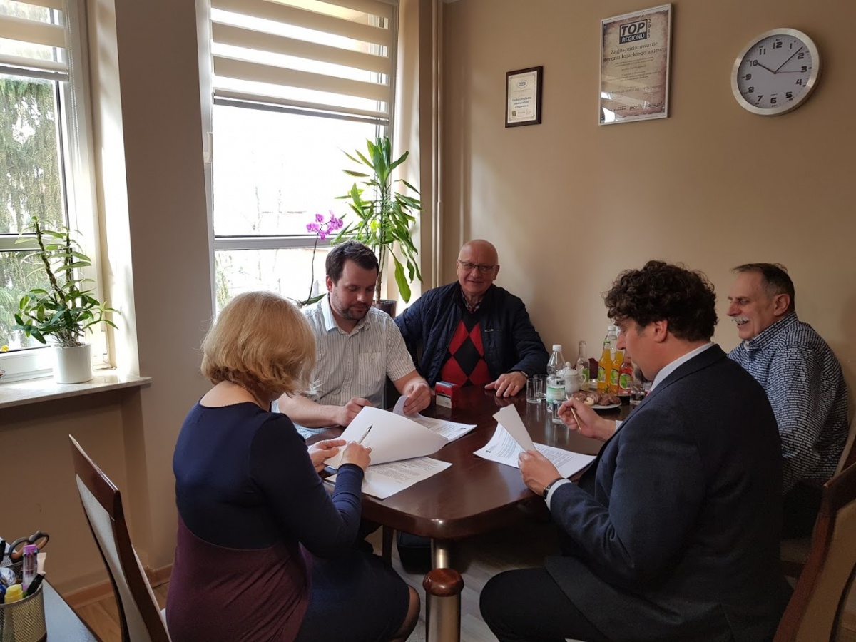 Modernizacja sieci wodociągowej i kanalizacyjnej w Łosicach coraz bliżej