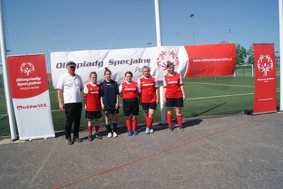 PIŁKARKI Z OSZW W ŁOSICACH JADĄ NA GOTHIA CUP DO SZWECJI!