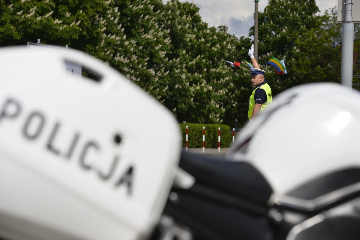JEDNOŚLADY TO NIE ZABAWKI - POLICJA APELUJE O ROZWAGĘ