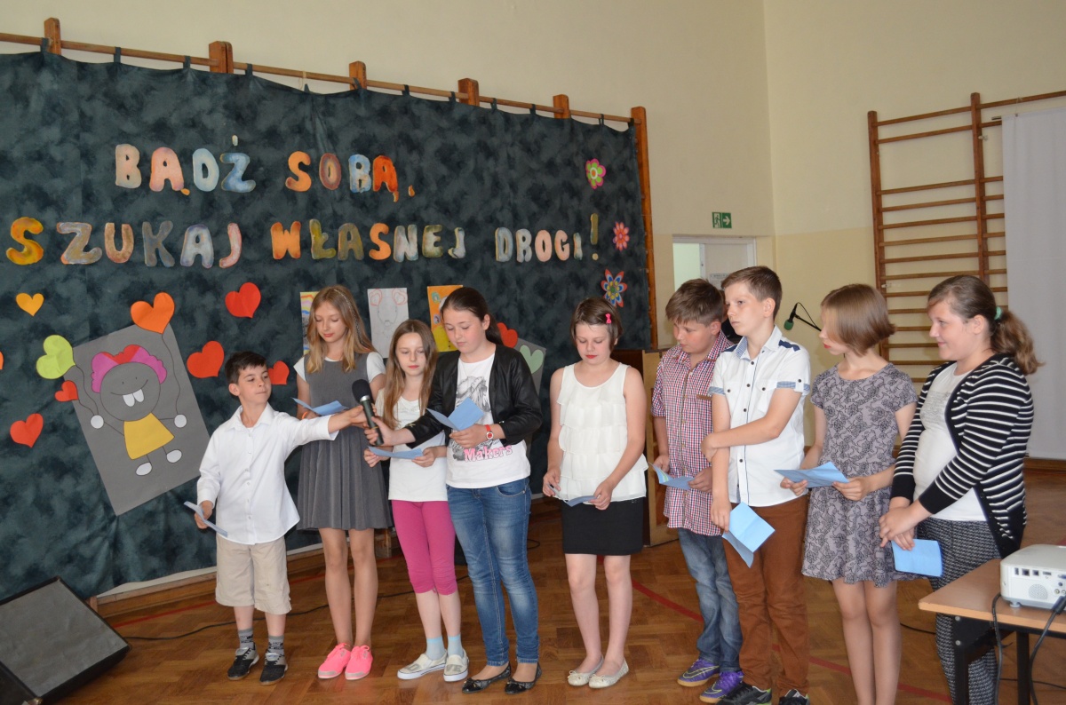 „Bądź sobą-szukaj własnej drogi.