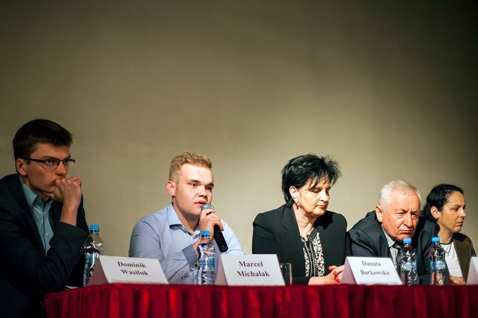 Łosice powinny pozbyć się kompleksów czyli Debata społeczna