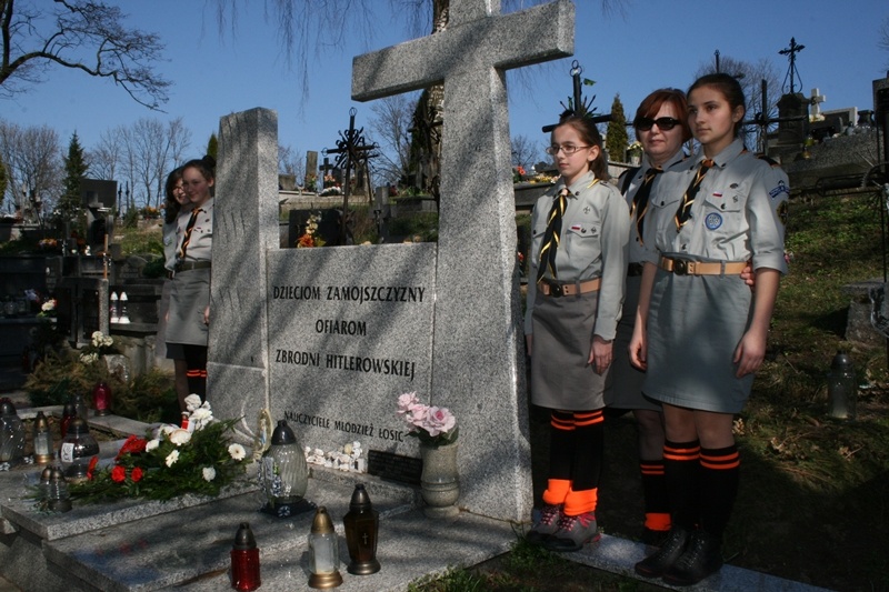 Powiatowe Obchody 71 rocznicy wysiedleń i pacyfikacji Zamojszczyzny