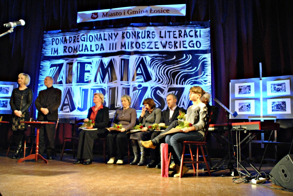 Koncert podsumowujący XVIII edycję Ogólnopolskiego Konkursu Literackiego im. Romualda III Mikoszewskiego ph. „Ziemia najbliższa”. 