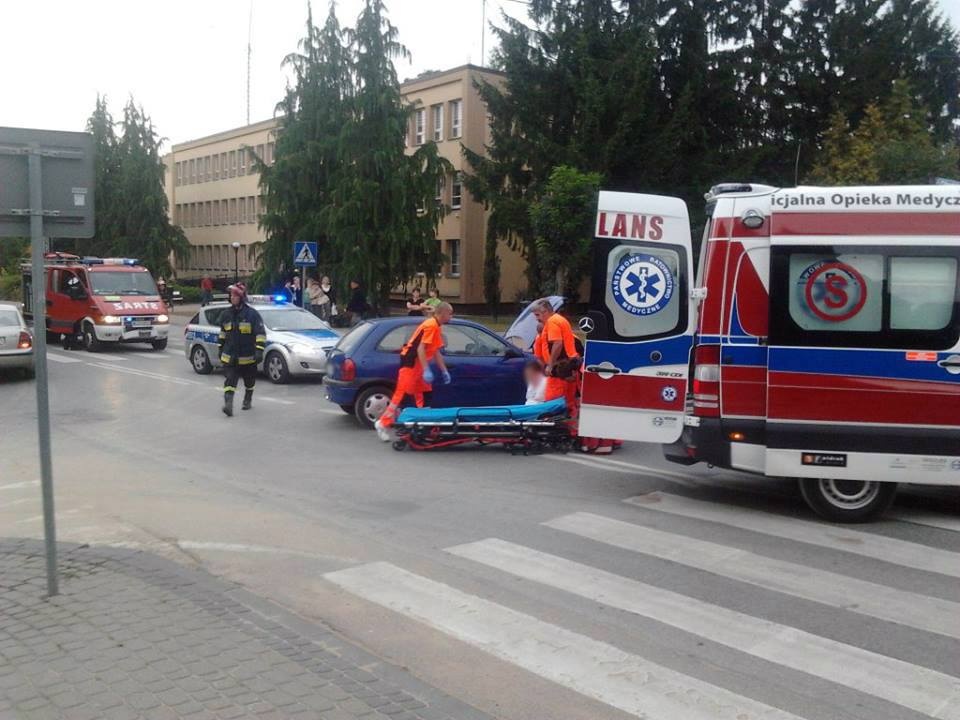Oplem Corsą w motocyklistę
