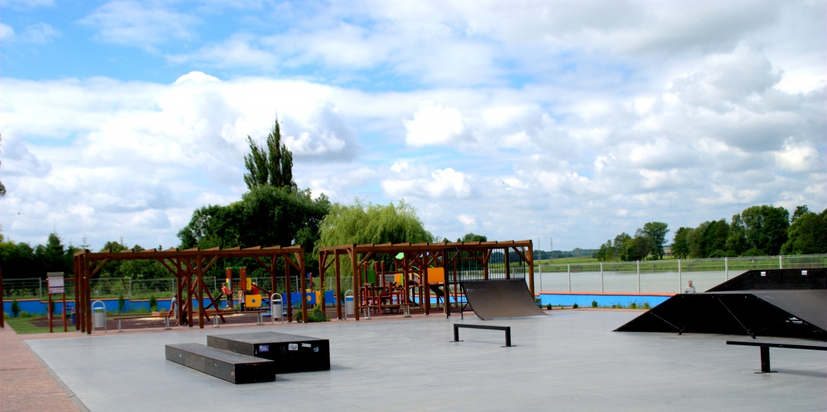 Skatepark i plac zabaw-problem nie do rozwiązania?