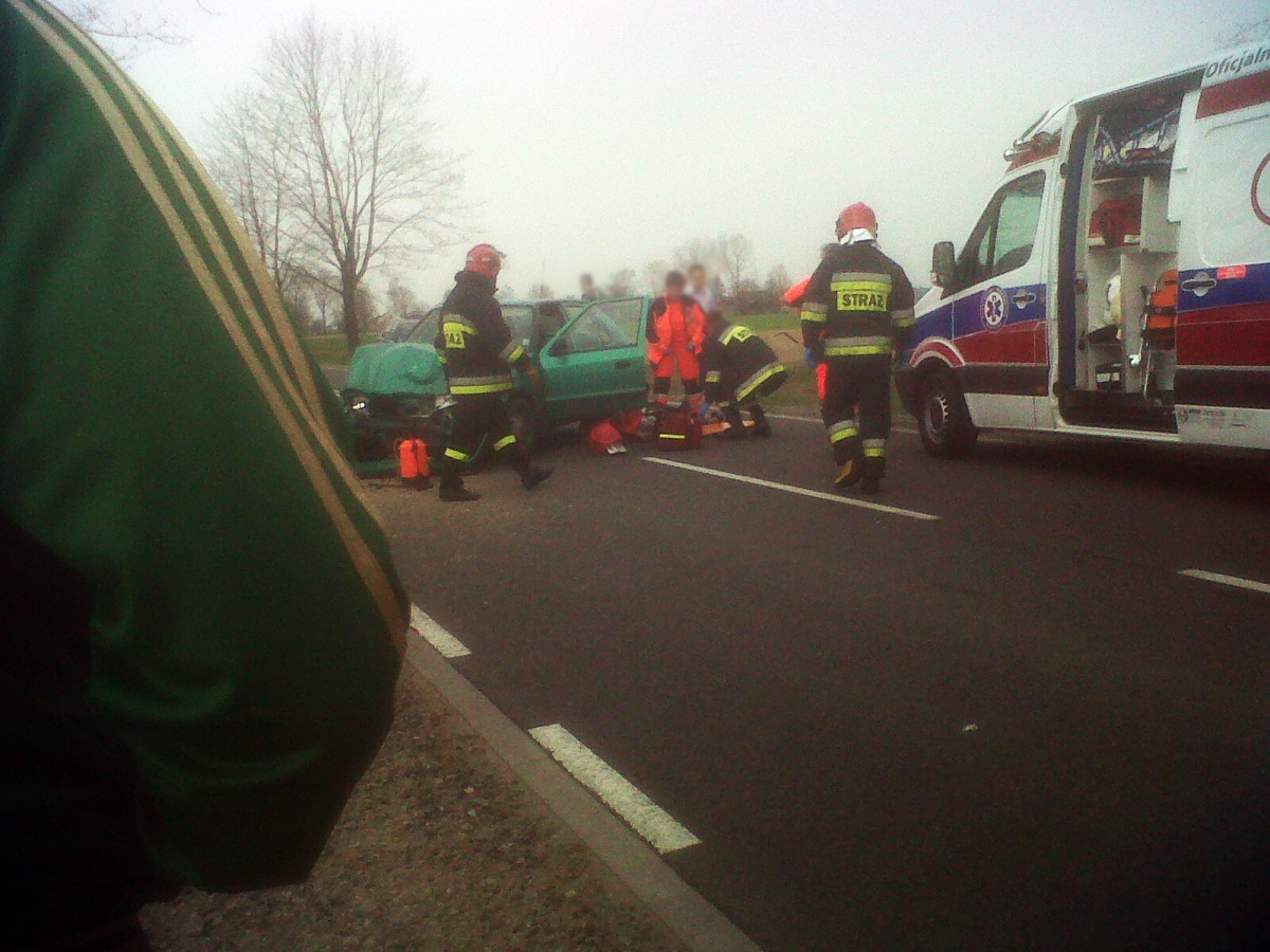 Wypadek na drodze między Łosicami a Majówką
