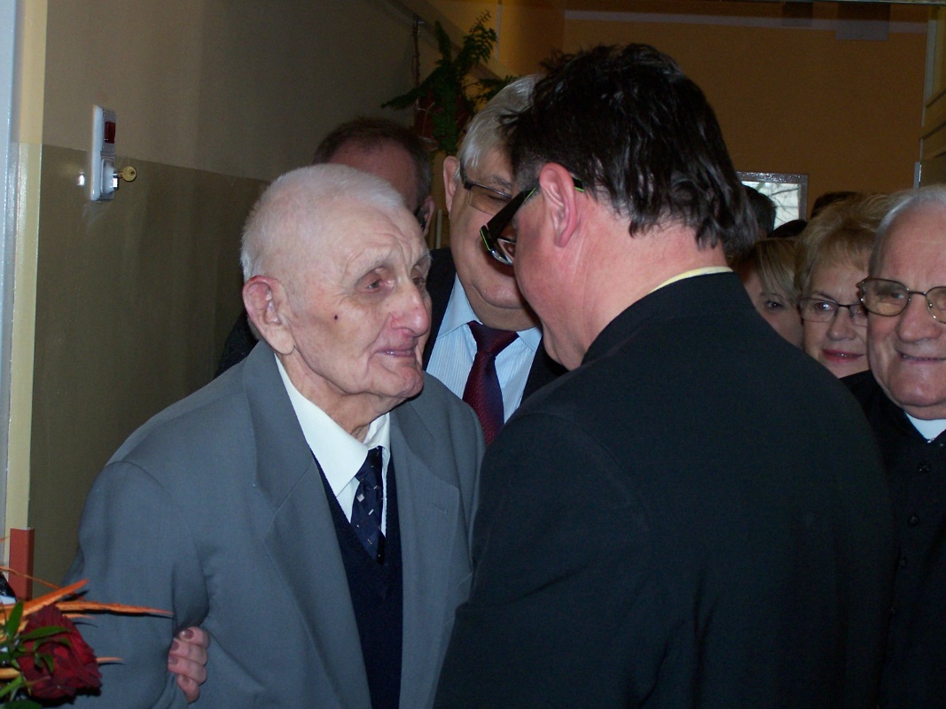 Setne urodziny pensjonariusza ZOL w Łosicach