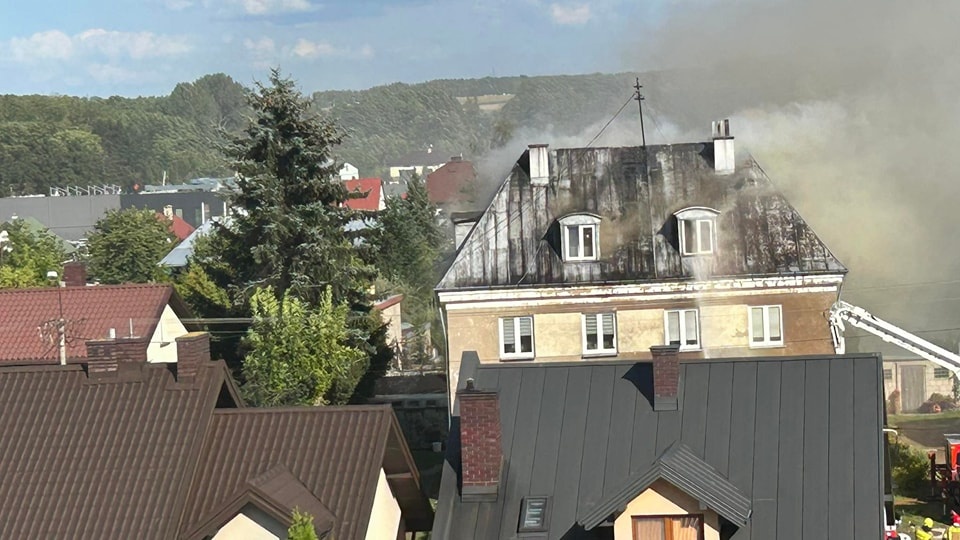 Grozi mu nawet 10 lat za podpalenie bloku