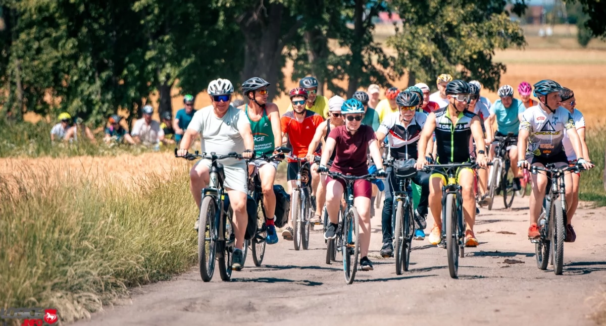 Blisko 40 rowerzystów na szlaku „Zenona”