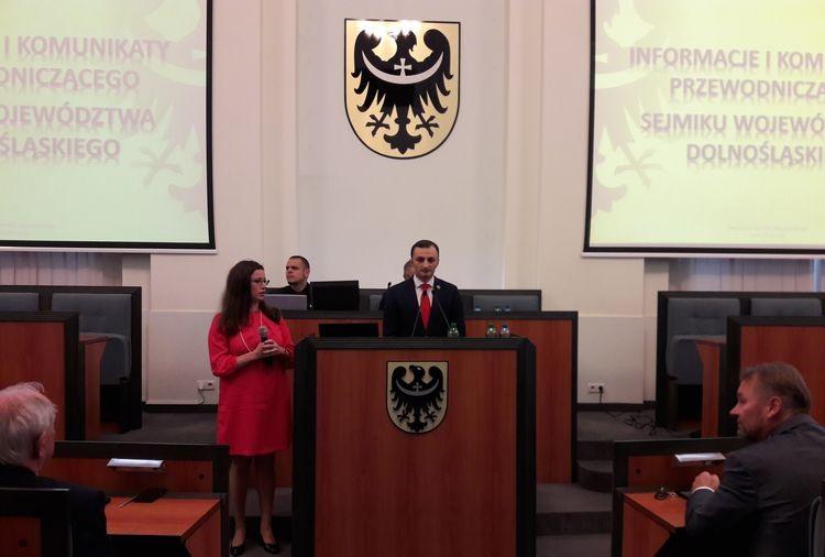 Sejmik oddał hołd ofiarom wojny w Gruzji