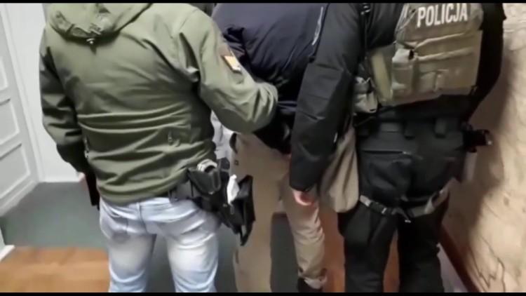 Policja zlikwidowała seks korporację działającą na terenie Wrocławia [WIDEO]