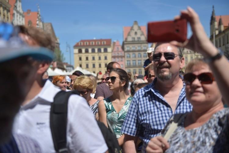 Europa na widelcu: Wielka uczta na wrocławskim Rynku [ZOBACZ ZDJĘCIA]