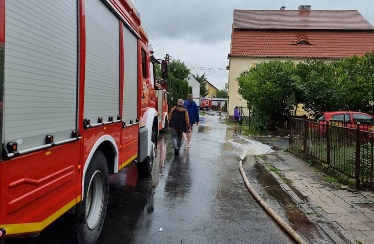 Ostrzeżenie dla południa i zachodu Wrocławia. W rzece niebezpiecznie przybywa wody