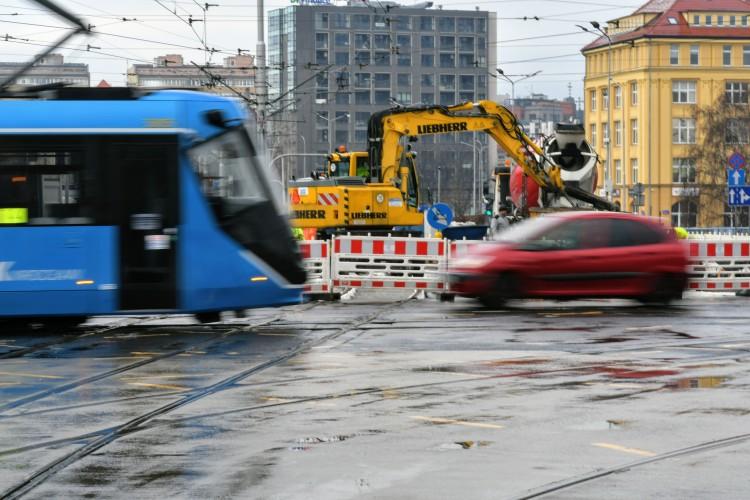 Wrocław: W 2022 roku kolejne remonty torowisk. Gdzie tym razem? [LISTA]