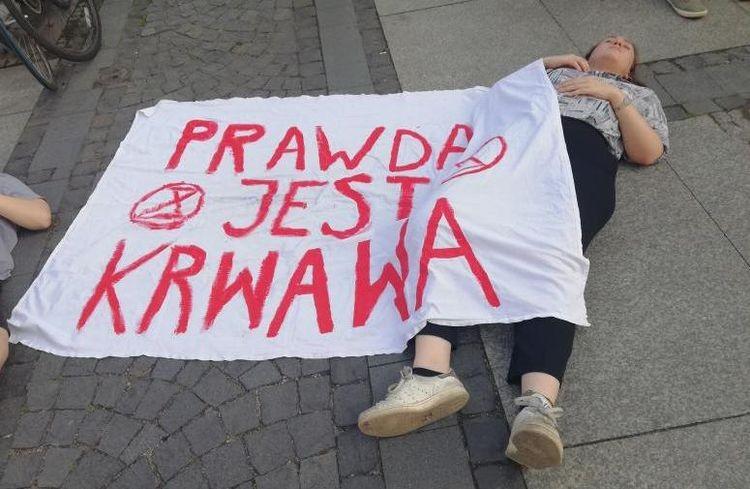 Śmierć na torach, protest na leżąco i Festiwal Dobrego Piwa [PODSUMOWANIE DNIA]