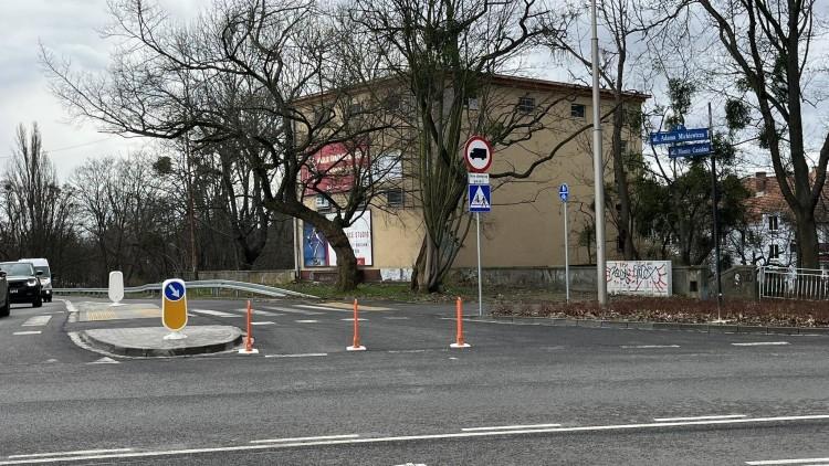 Jacek Sutryk się poddaje. Chcecie lewoskręt, macie lewoskręt! Ale tylko na miesiąc!