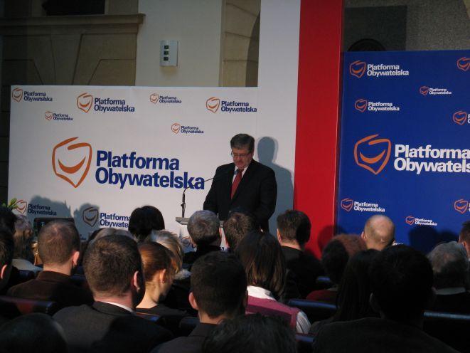 Bronisław Komorowski walczy o dolnośląskie głosy