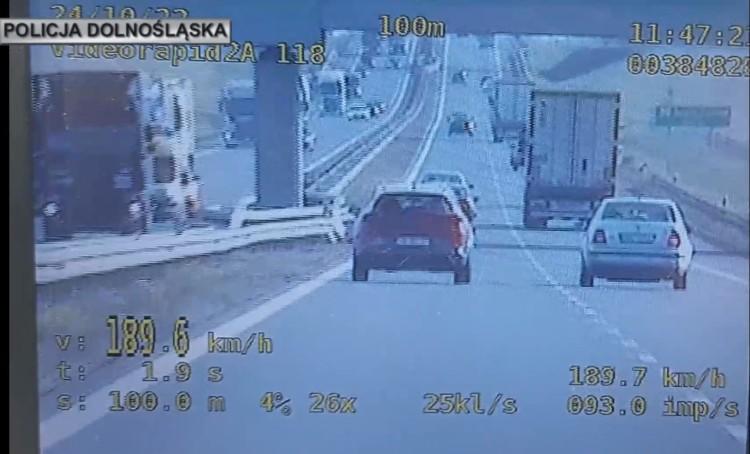 Wrocławianka jechała 190 km/h. Dogonili ją policjanci