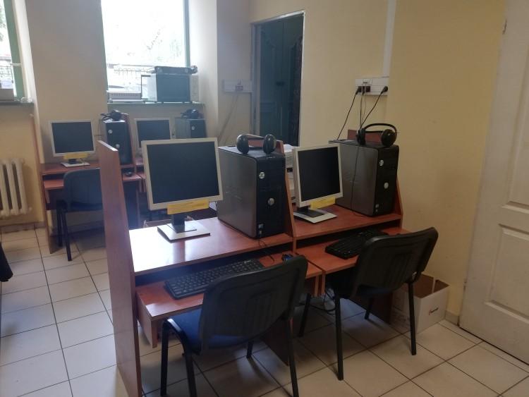 Pamiętacie kafejki internetowe? We Wrocławiu znaleźliśmy tylko jedną [ZDJĘCIA]