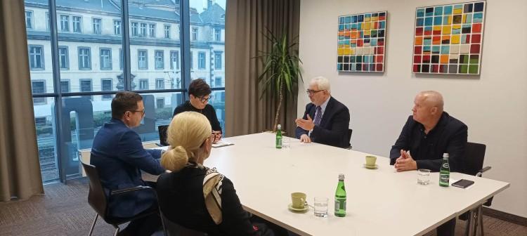 Studio Sejmik: Czy wkrótce poznamy wykonawcę Dolnośląskiego Centrum Onkologii?