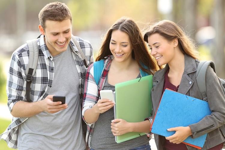 Konta bankowe dla studentów, czyli komfort korzystania z własnych pieniędzy