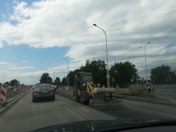 Wrocław: Zmiana organizacji ruchu na Kosmonautów. Ostrożnie na estakadzie!