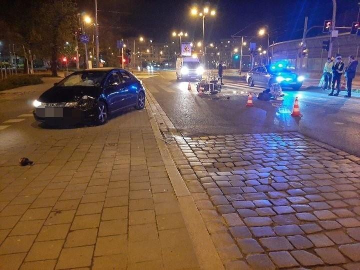 Wrocław: Samochód staranował ekipę malującą pasy