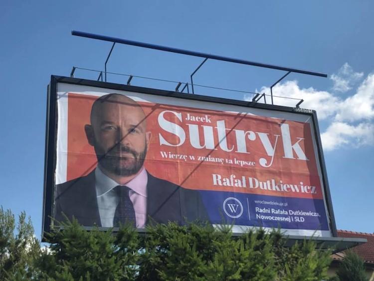 Absurd we Wrocławiu. Prezydent Dutkiewicz dziękuje sam sobie i promuje Jacka Sutryka
