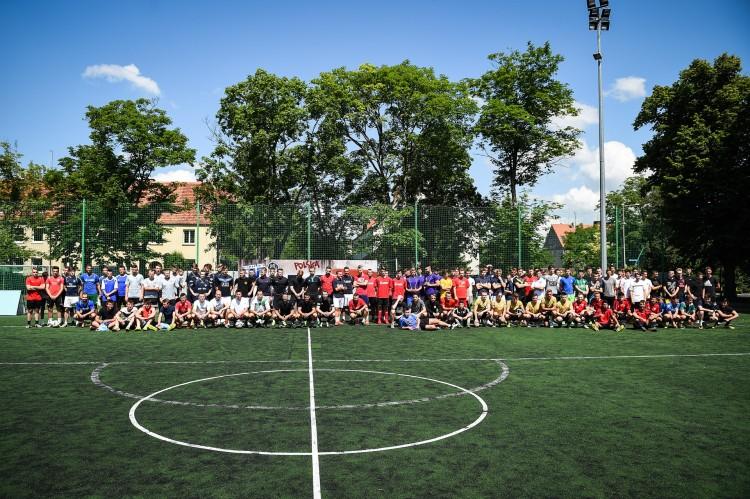 140 piłkarzy i jedna piłkarka walczyli we Wrocławiu o futbolową podróż marzeń [ZDJĘCIA]