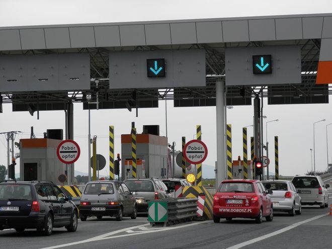 Uwaga na utrudnienia przed bramkami na autostradzie A4 pod Wrocławiem