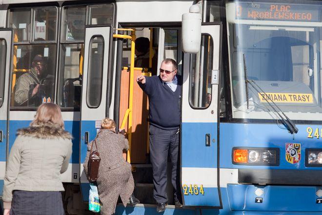 Bieg po zdrowie motorniczego, czyli bez przycisku tramwaj nie skręca
